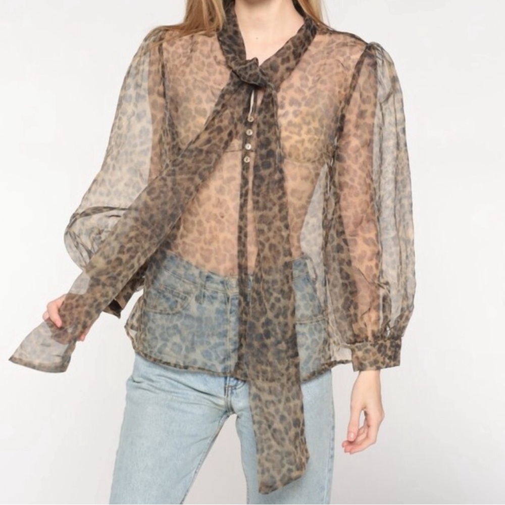 LOVE X DESIGN nwt Organza Puff Sleeve Blouse Top Leopard Animal Print
